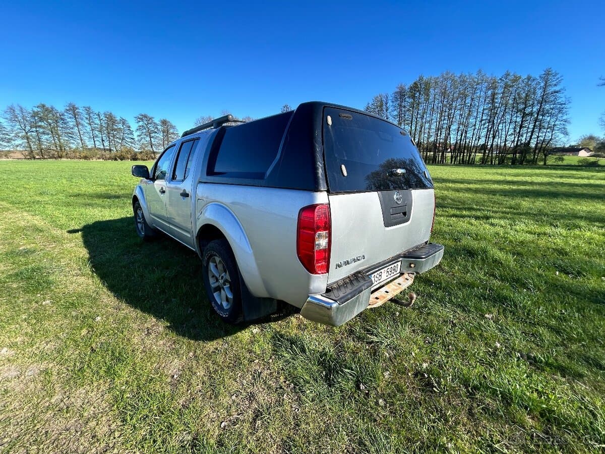 2010 Nissan NAVARA - 5