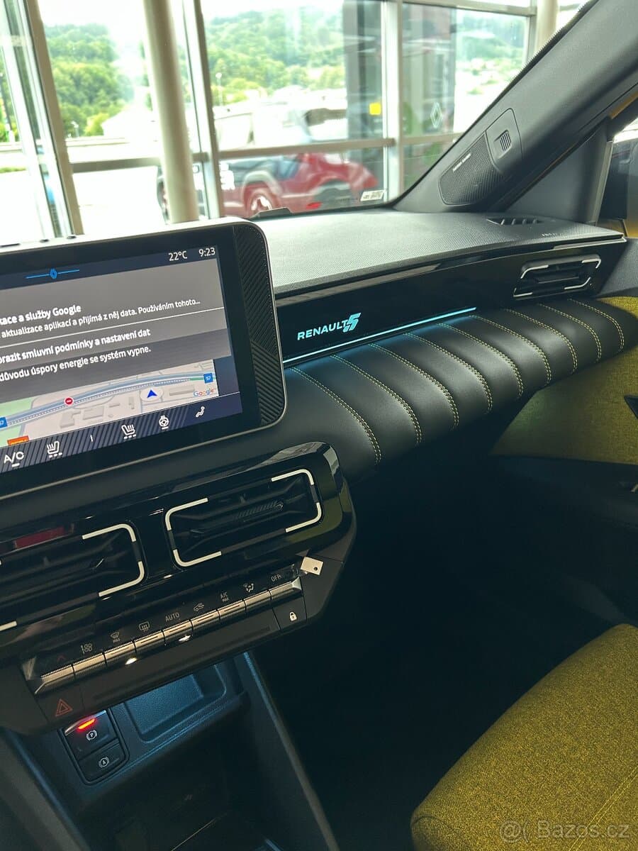 2025 Renault 5 - 5