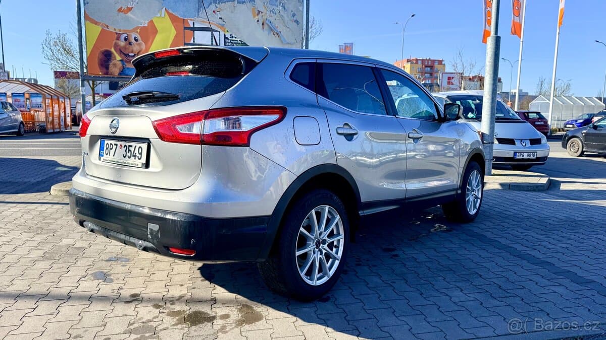2016 Nissan QASHQAI - 5