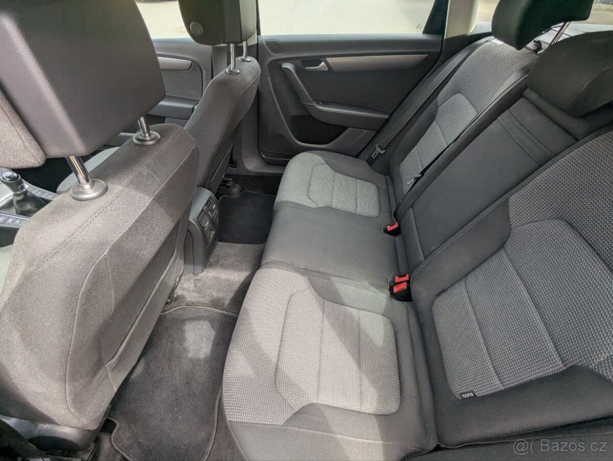 2014 Volkswagen PASSAT - 5