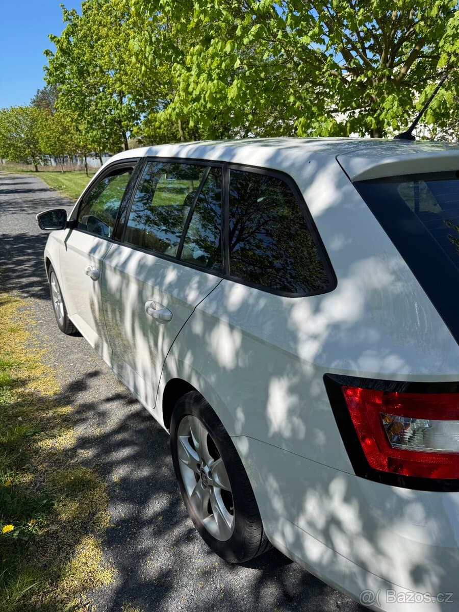 2015 Škoda FABIA - 5