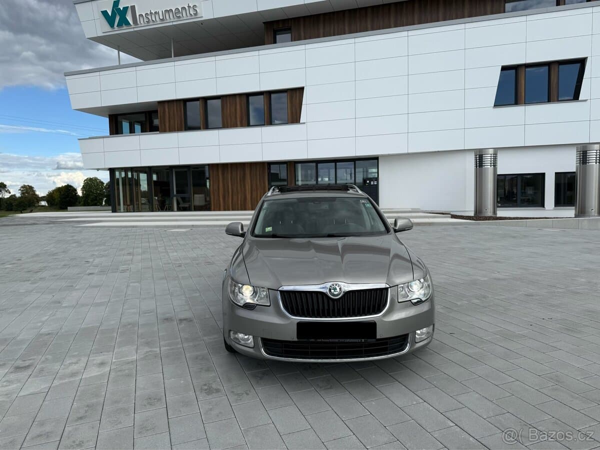 2012 Škoda SUPERB - 5