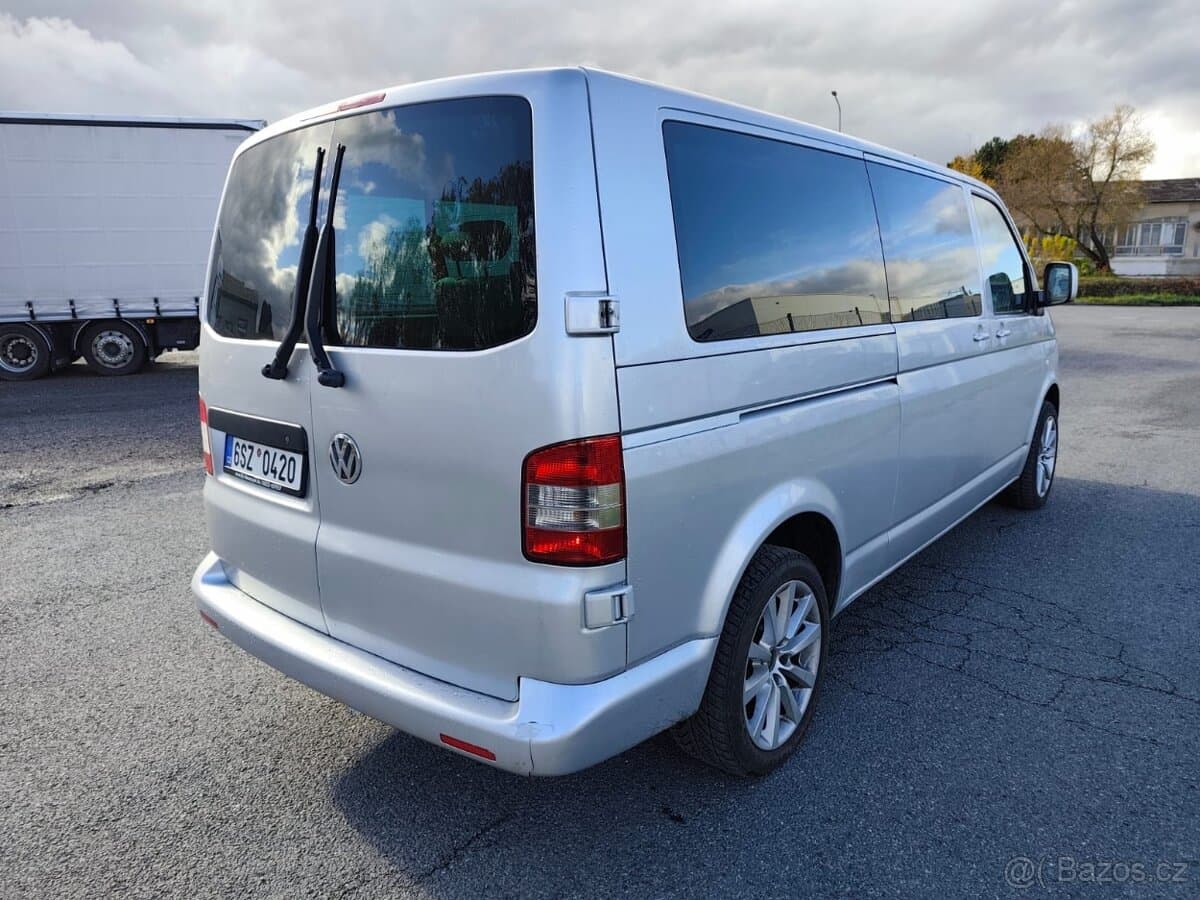 Volkswagen CARAVELLE - 5