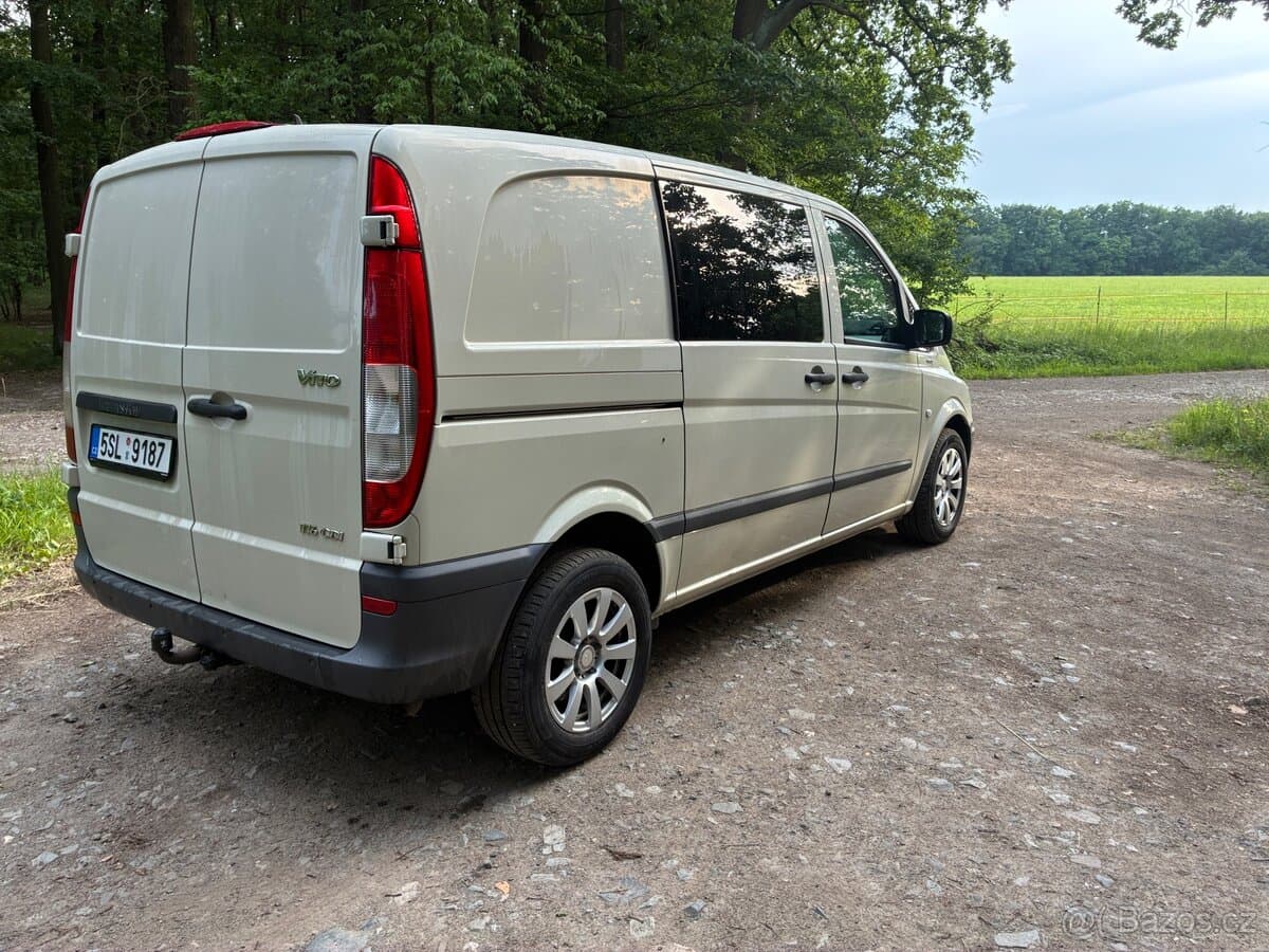 2011 Mercedes-Benz VITO - 5