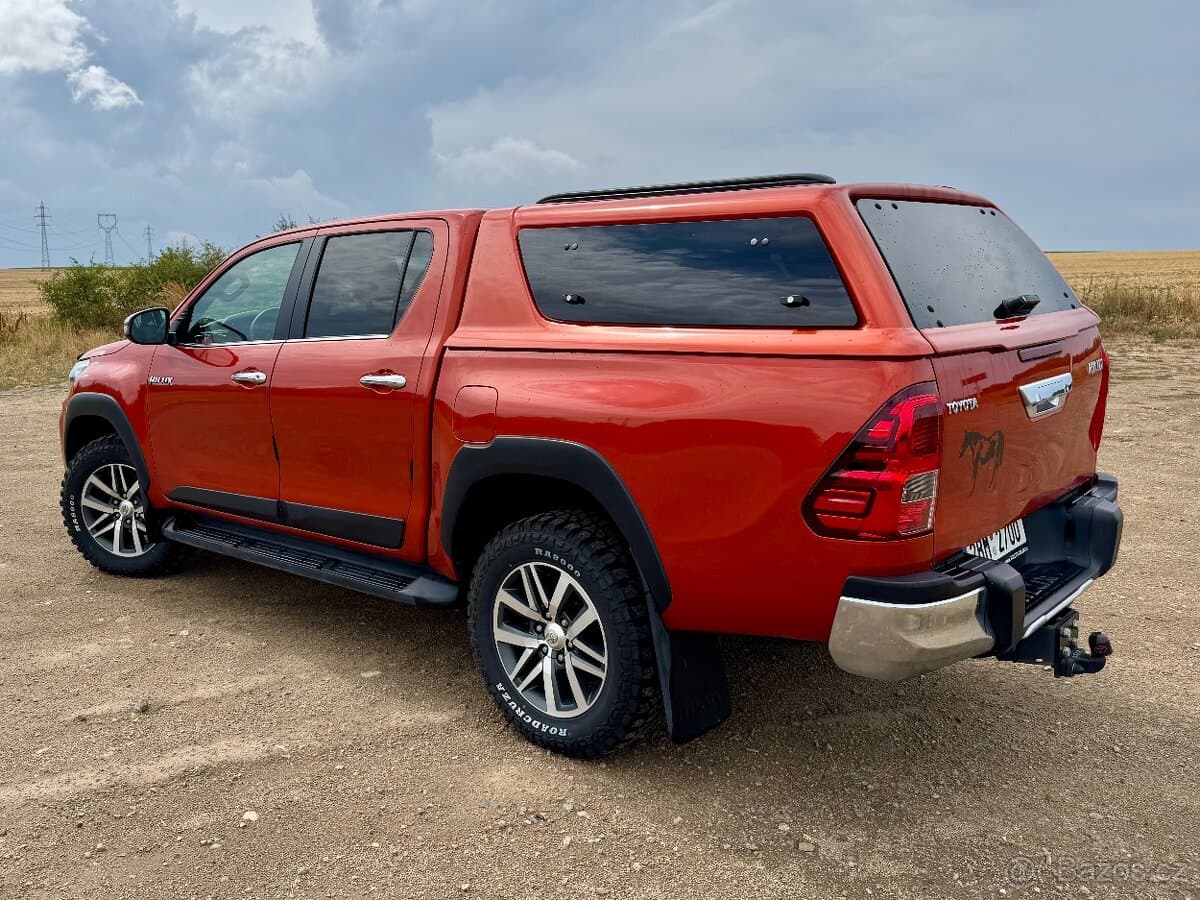 2020 Toyota HILUX - 5