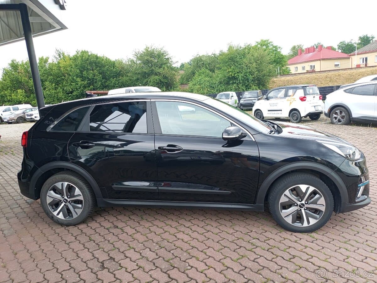 2021 Kia NIRO - 5