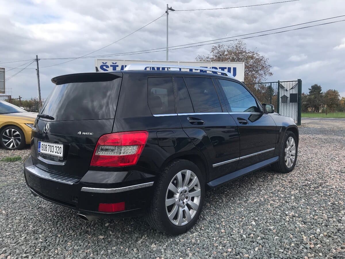 2010 Mercedes-Benz GLK - 5