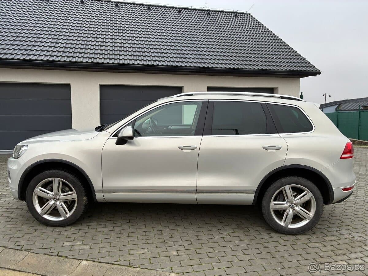 2014 Volkswagen TOUAREG - 5