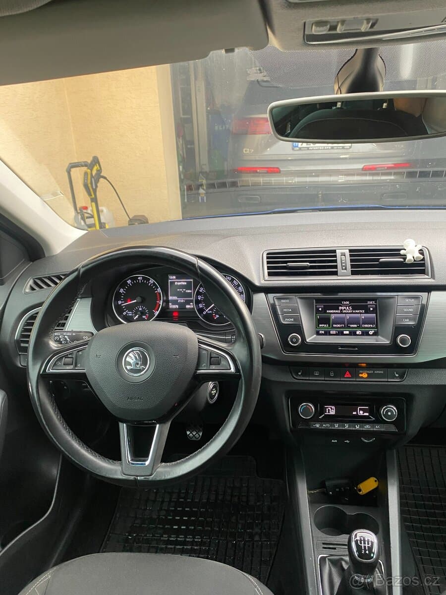 2015 Škoda FABIA - 5