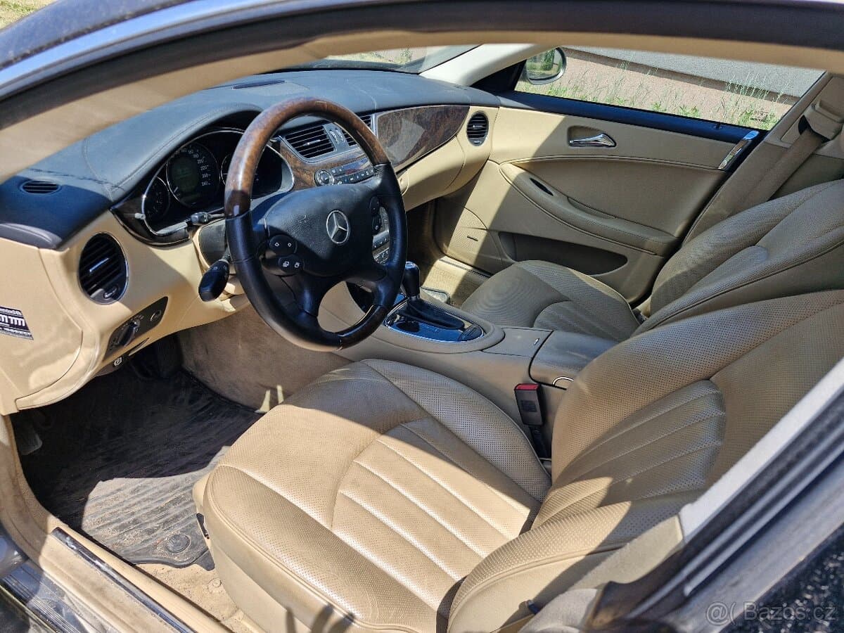 2008 Mercedes-Benz CLS - 5