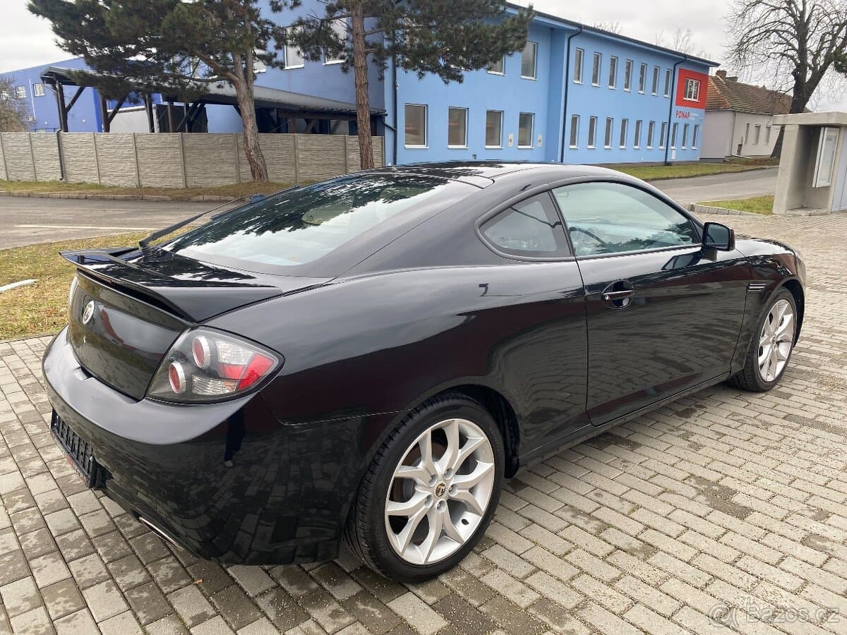 Hyundai COUPE - 5