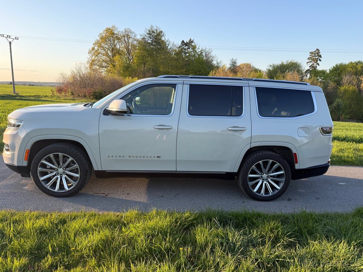 2022 Jeep OSTATNÍ - 5