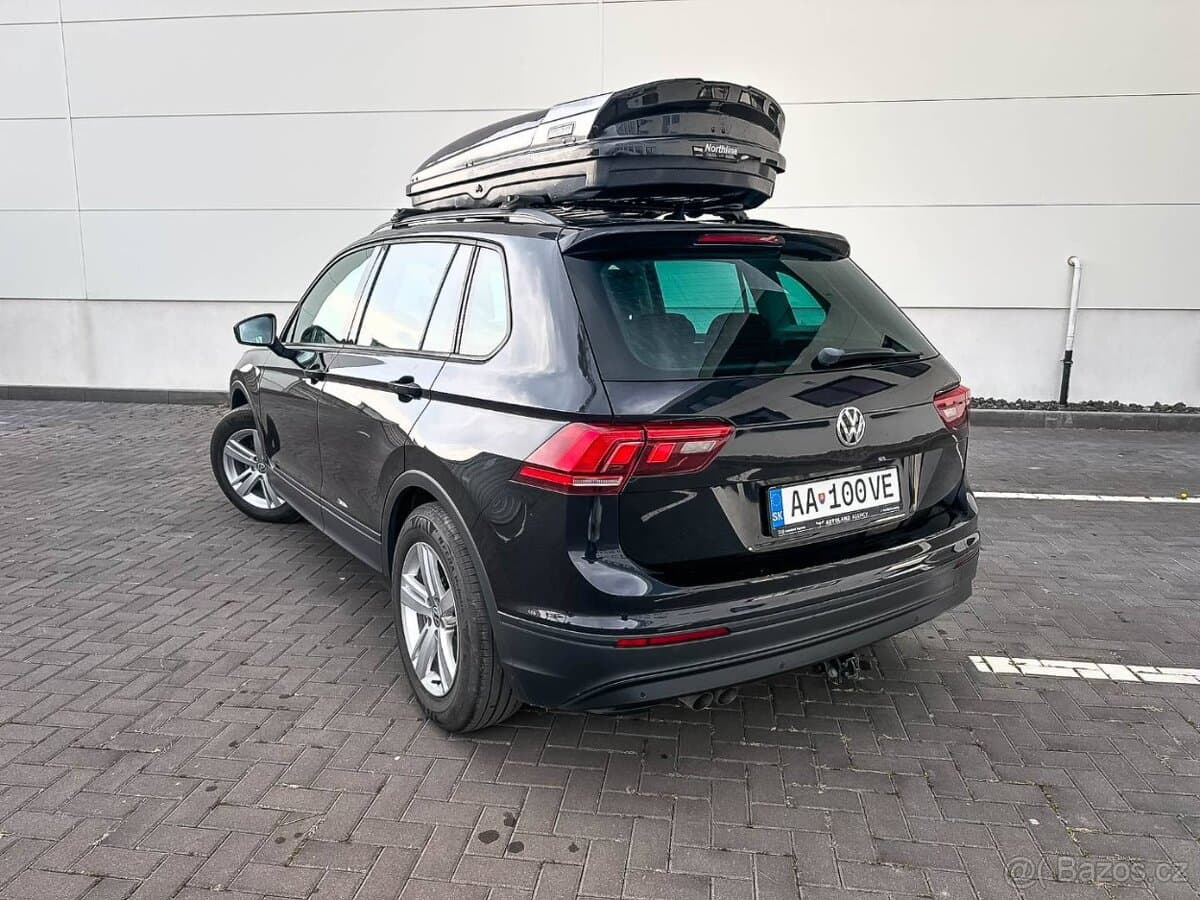 2017 Volkswagen TIGUAN - 5