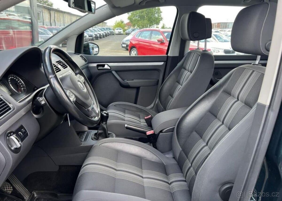 2012 Volkswagen TOURAN - 5
