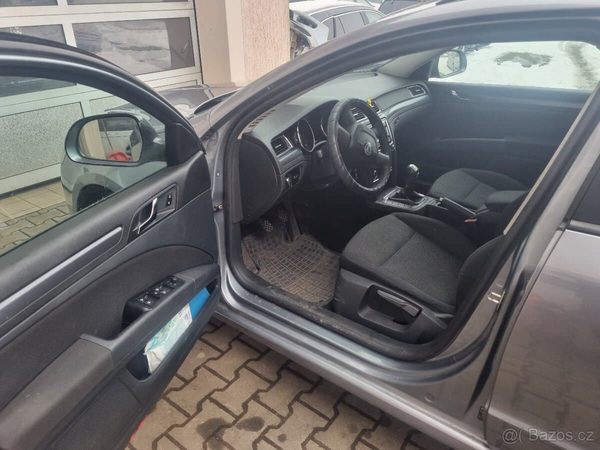 2012 Škoda SUPERB - 5