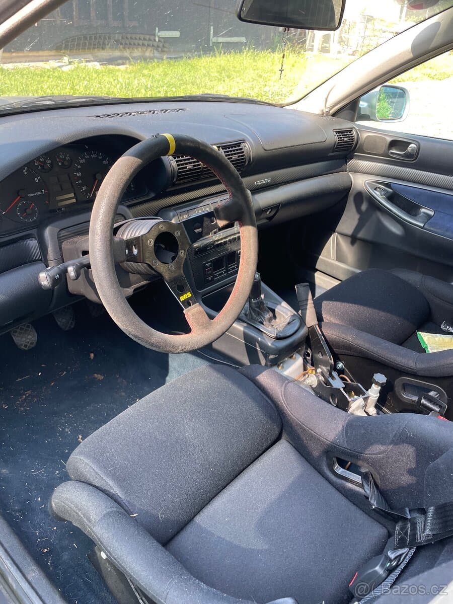 Audi A4 - 5