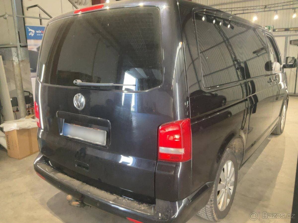 2013 Volkswagen MULTIVAN - 5