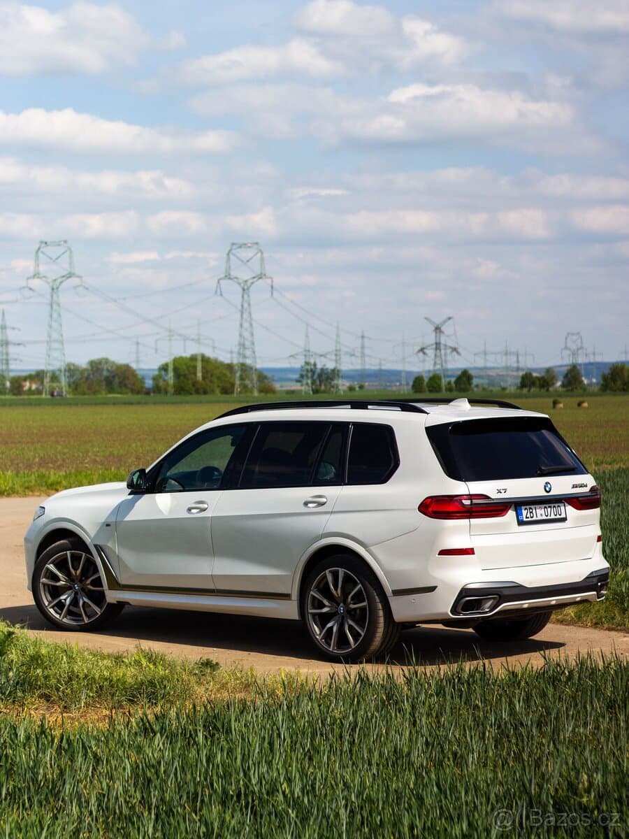 2020 BMW X7 - 5