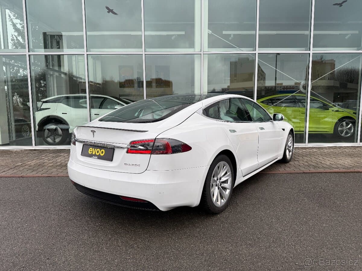 2019 Tesla MODEL S - 5
