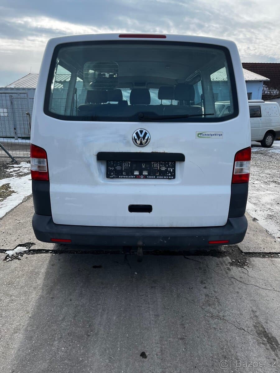 2011 Volkswagen TRANSPORTER - 5