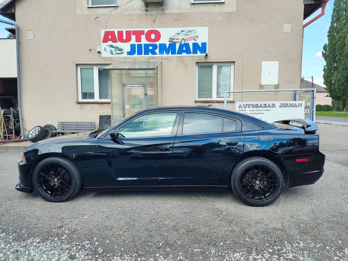 2013 Dodge CHARGER - 5