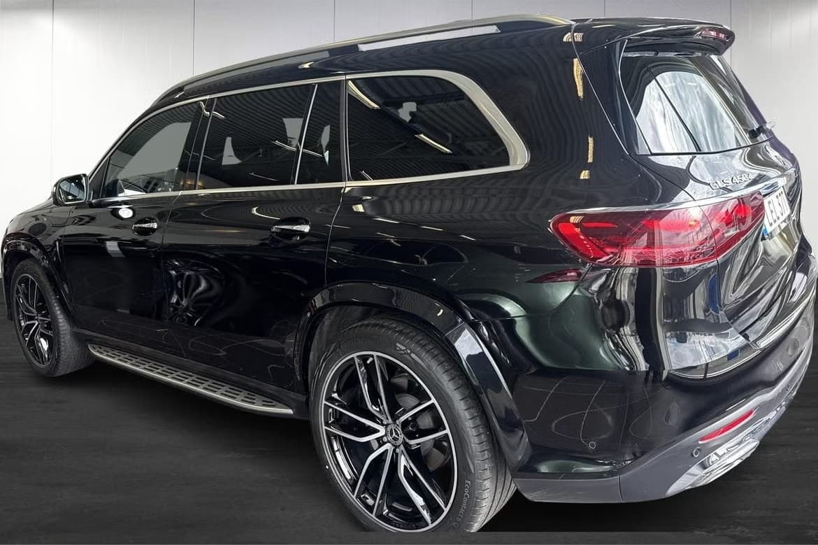 2025 Mercedes-Benz GL - 5