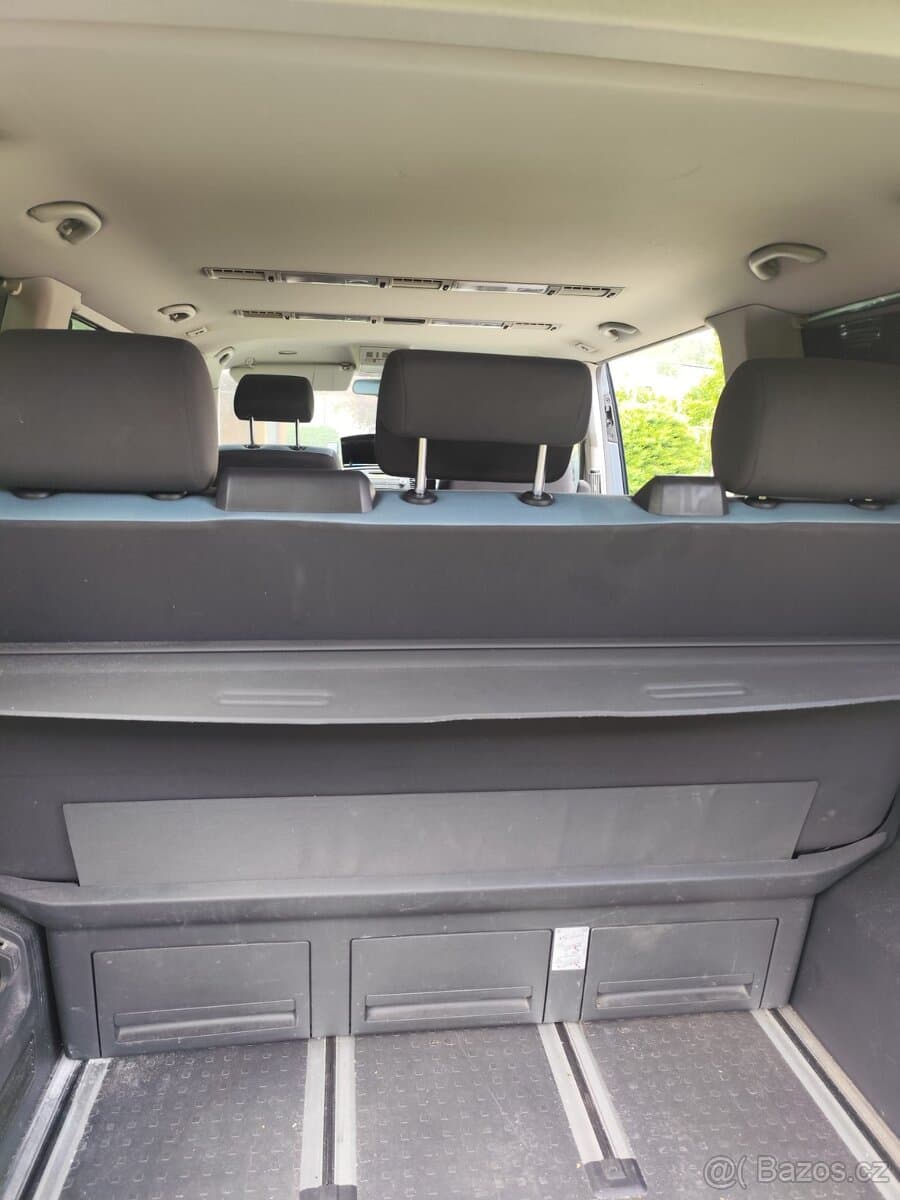 2008 Volkswagen MULTIVAN - 5