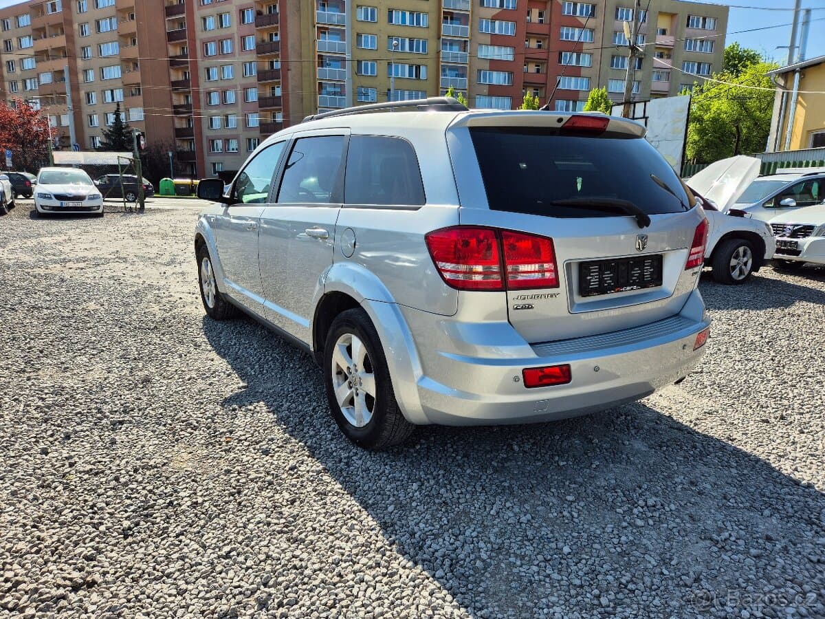 2010 Dodge JOURNEY - 5