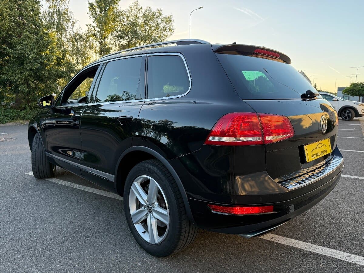 2013 Volkswagen TOUAREG - 5