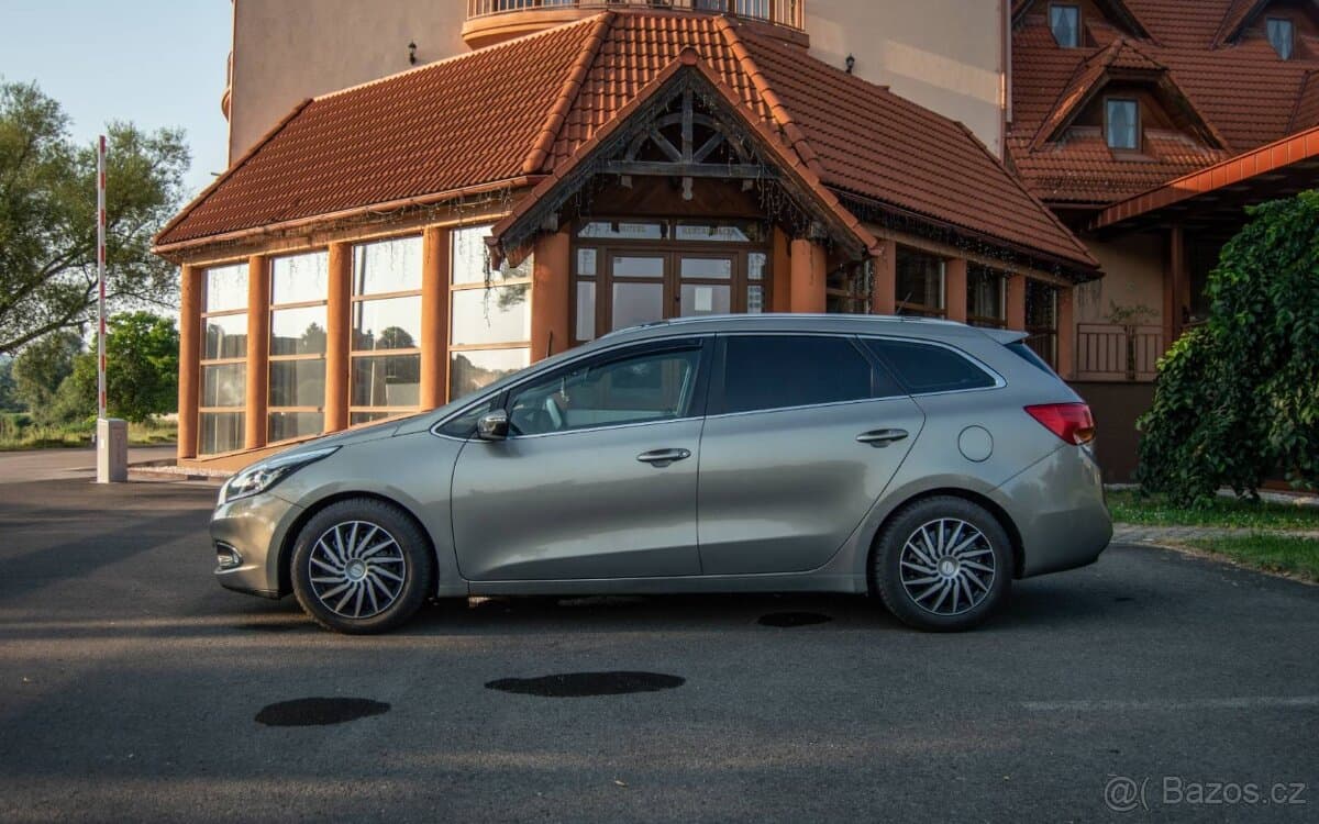 2013 Kia PROCEED - 5
