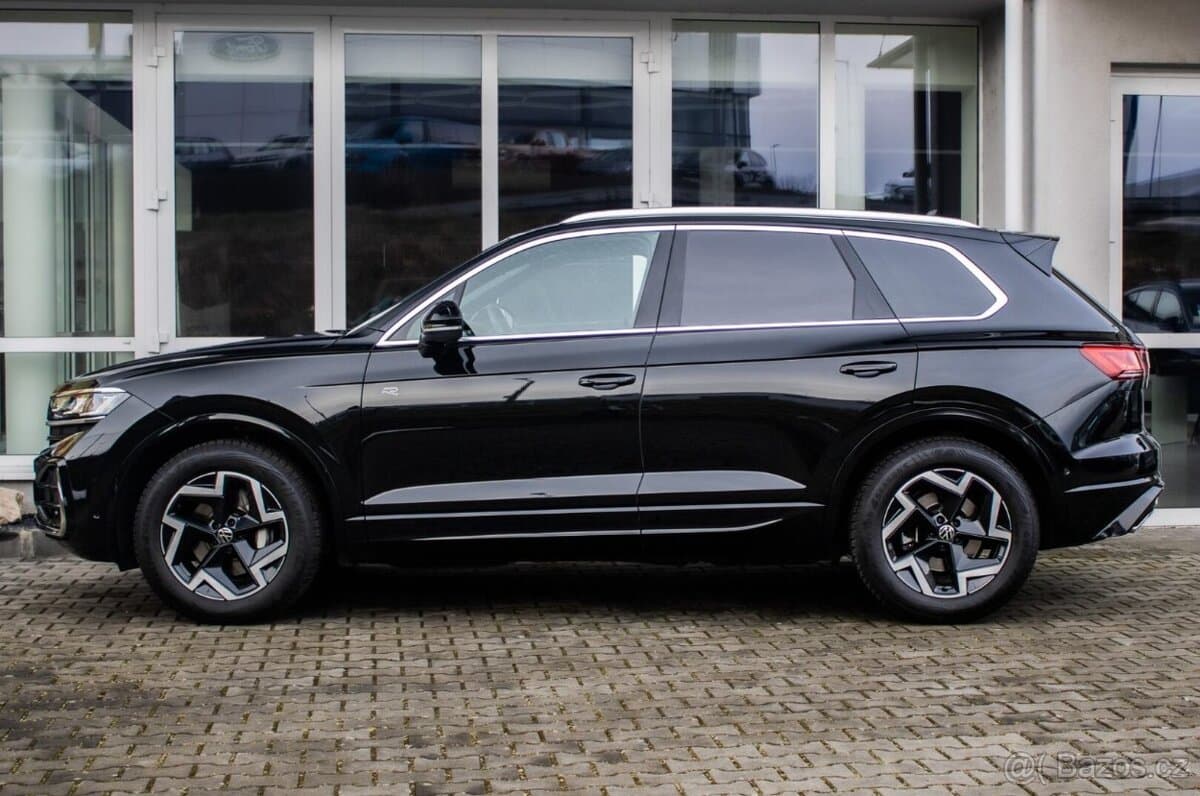 2025 Volkswagen TOUAREG - 5
