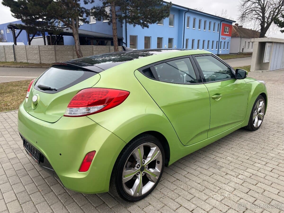 Hyundai VELOSTER - 5