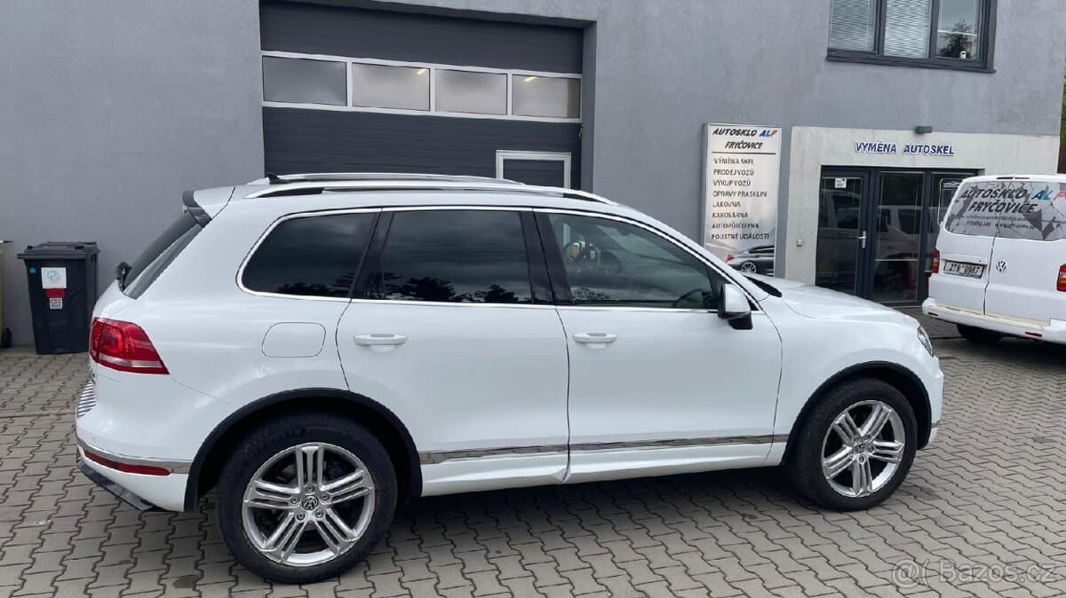 2016 Volkswagen TOUAREG - 5