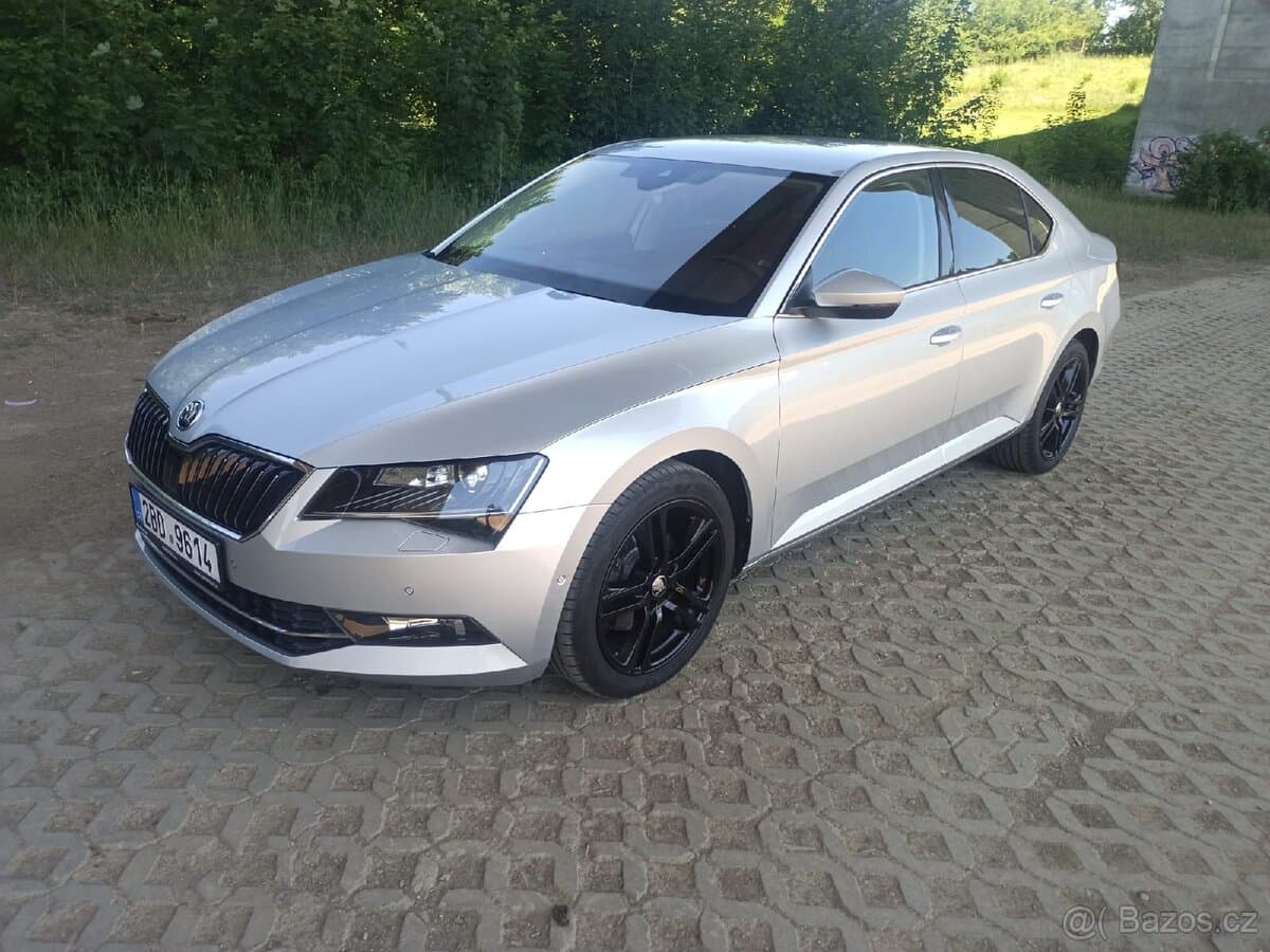 2019 Škoda SUPERB - 5