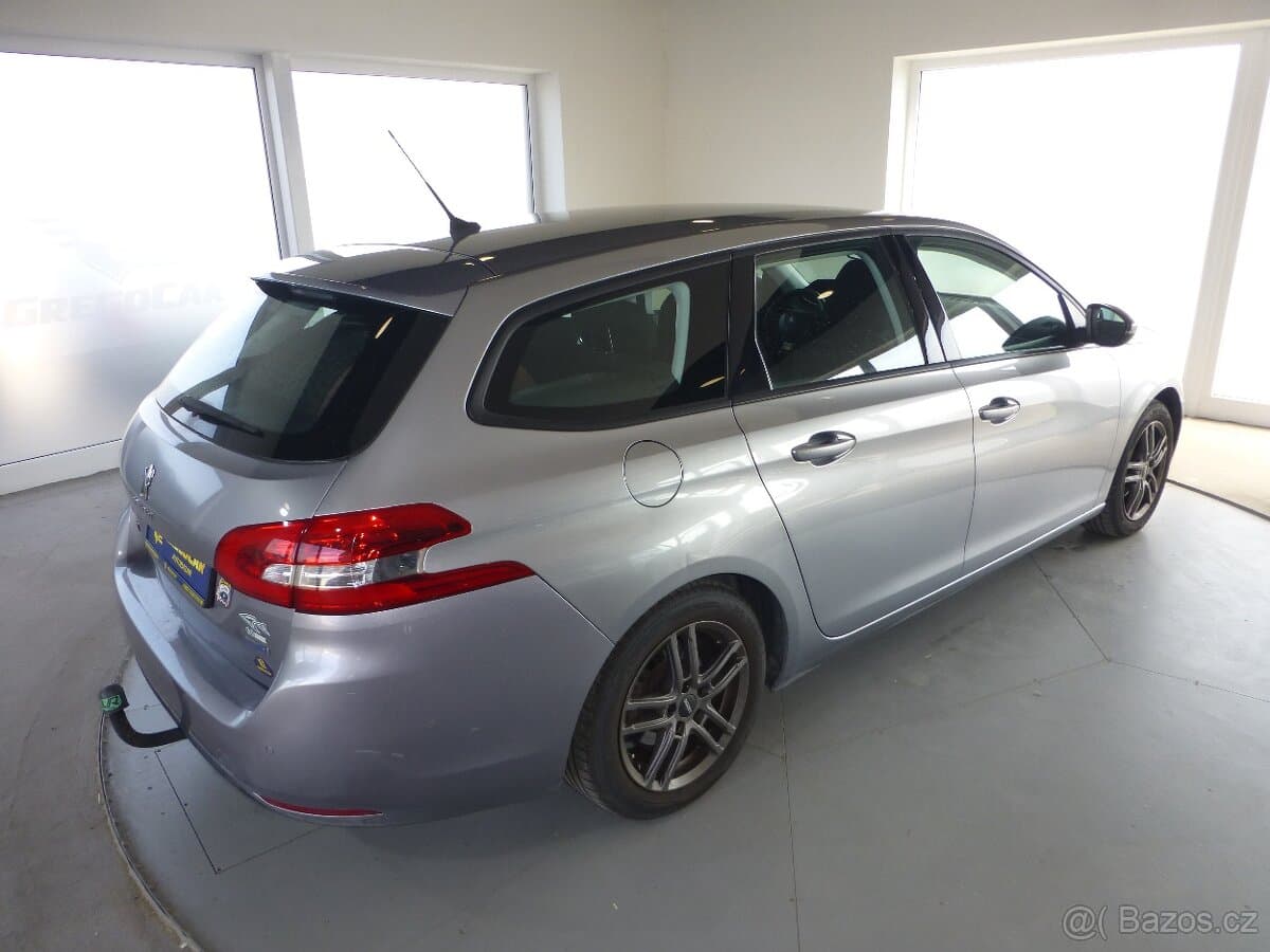 2016 Peugeot 308 - 5