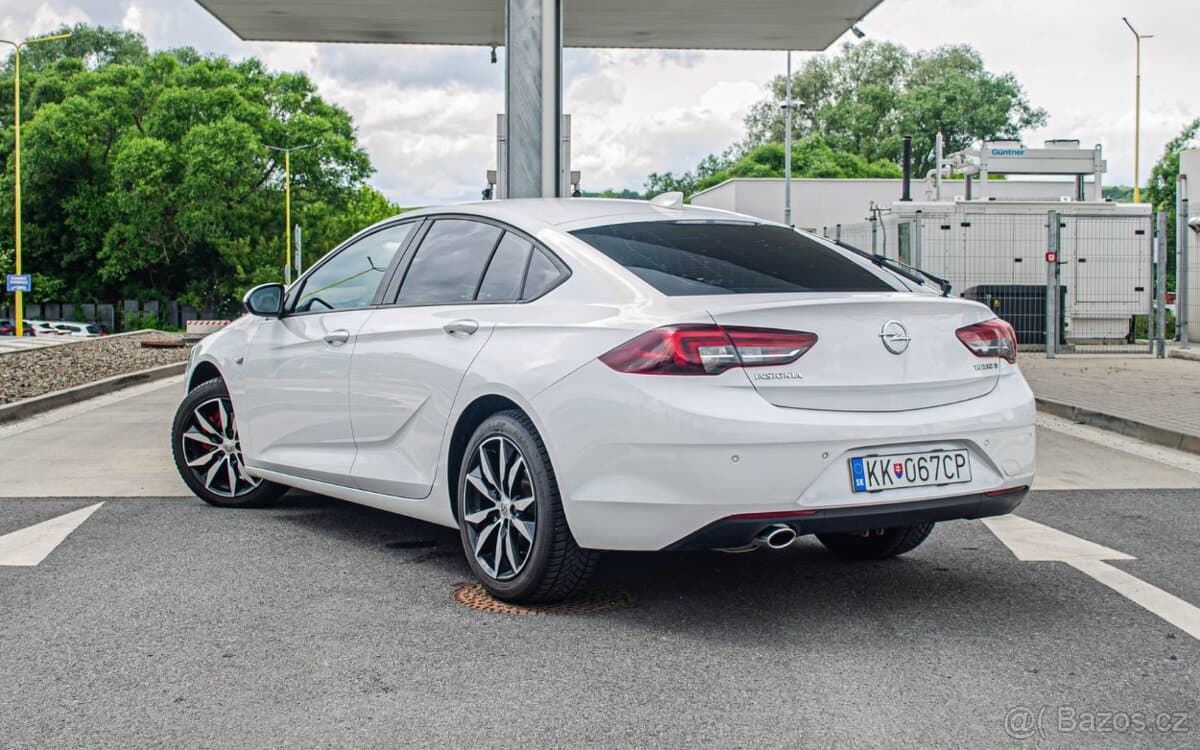 2017 Opel INSIGNIA - 5