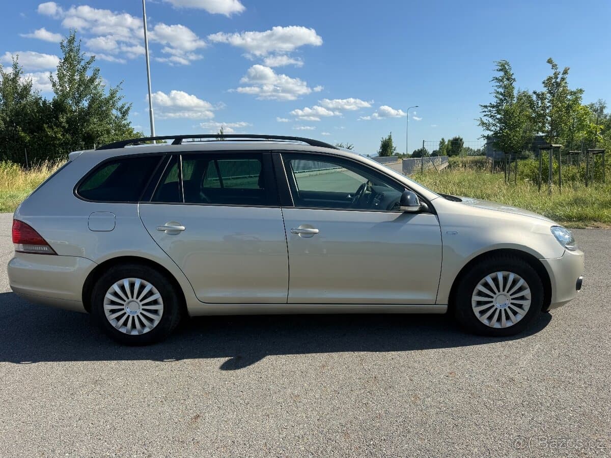 2012 Volkswagen GOLF - 5