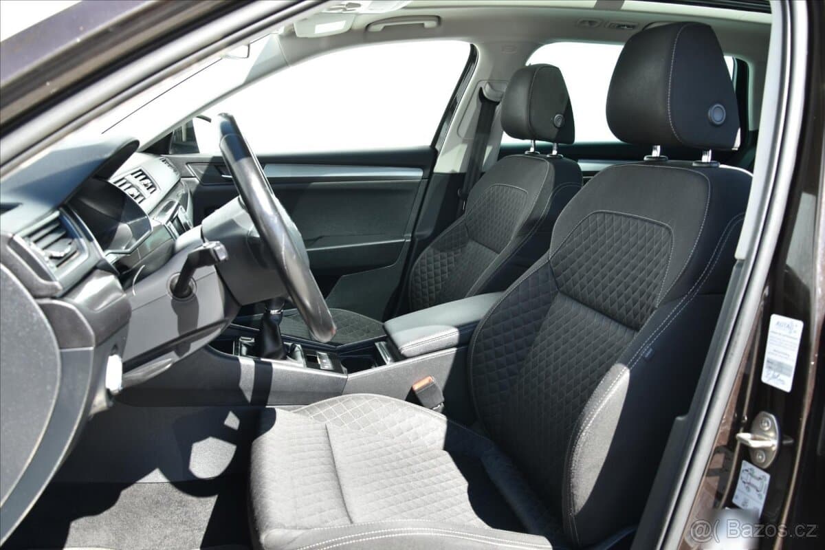 2016 Škoda SUPERB - 5
