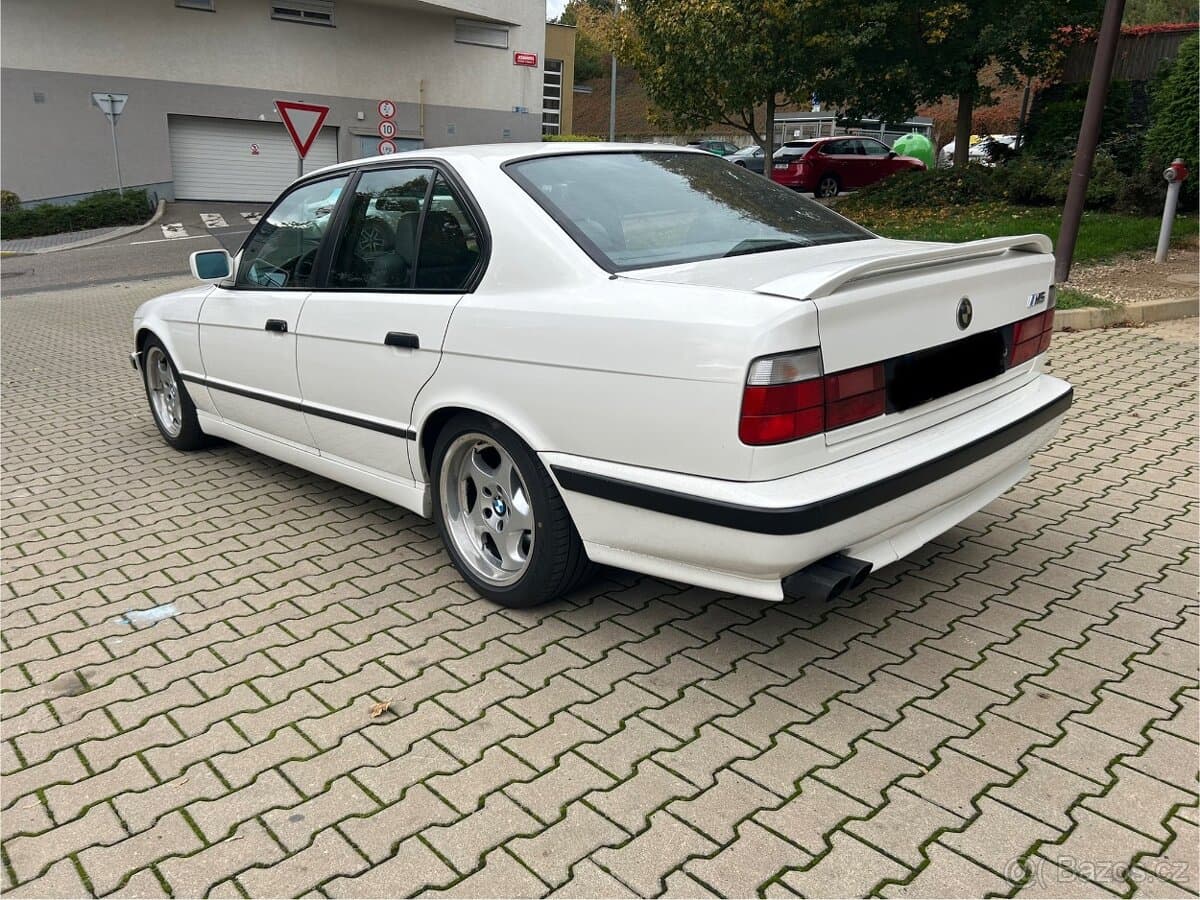 BMW M5 - 5