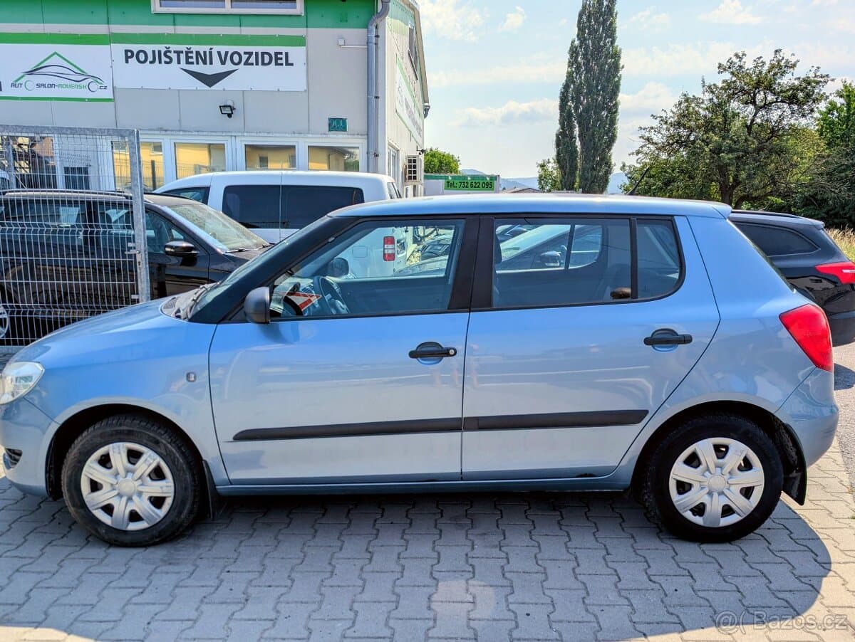 2010 Škoda FABIA - 5