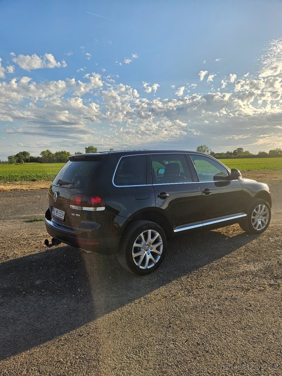 2009 Volkswagen TOUAREG - 5