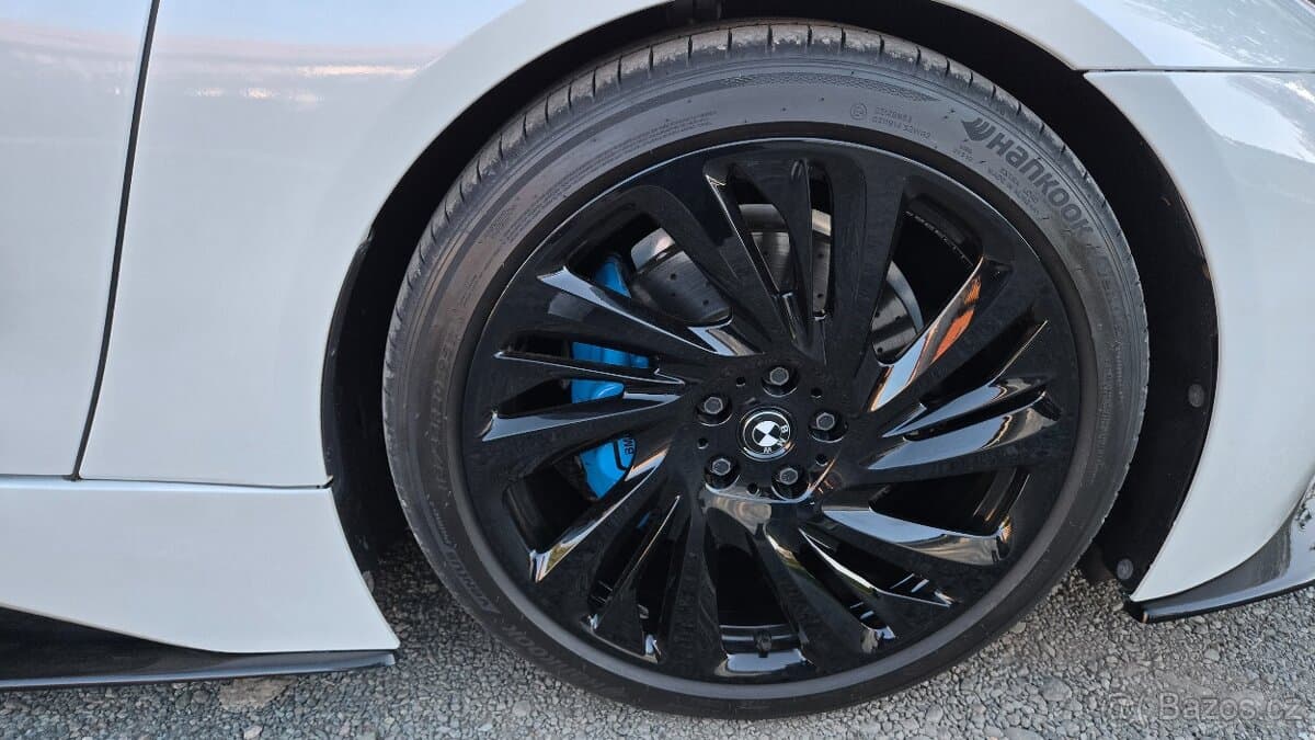 BMW i8 - 5
