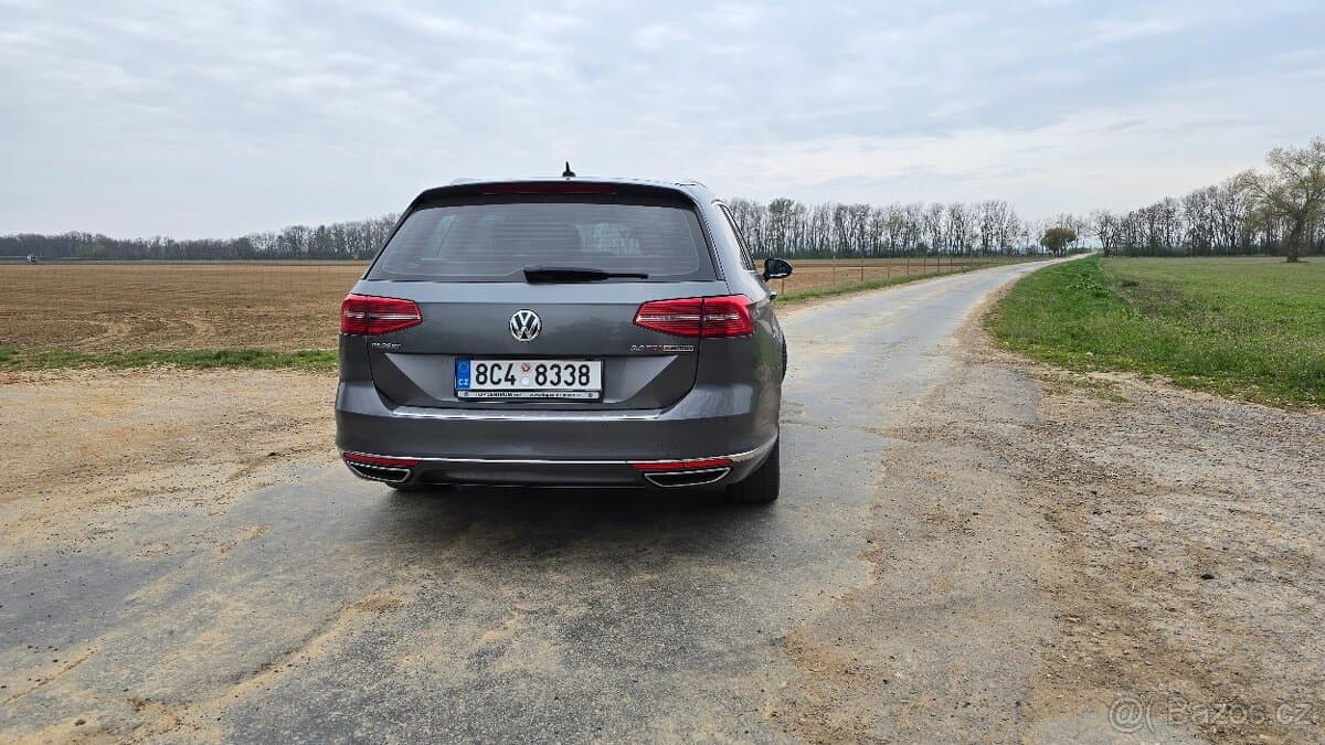 Volkswagen PASSAT - 5