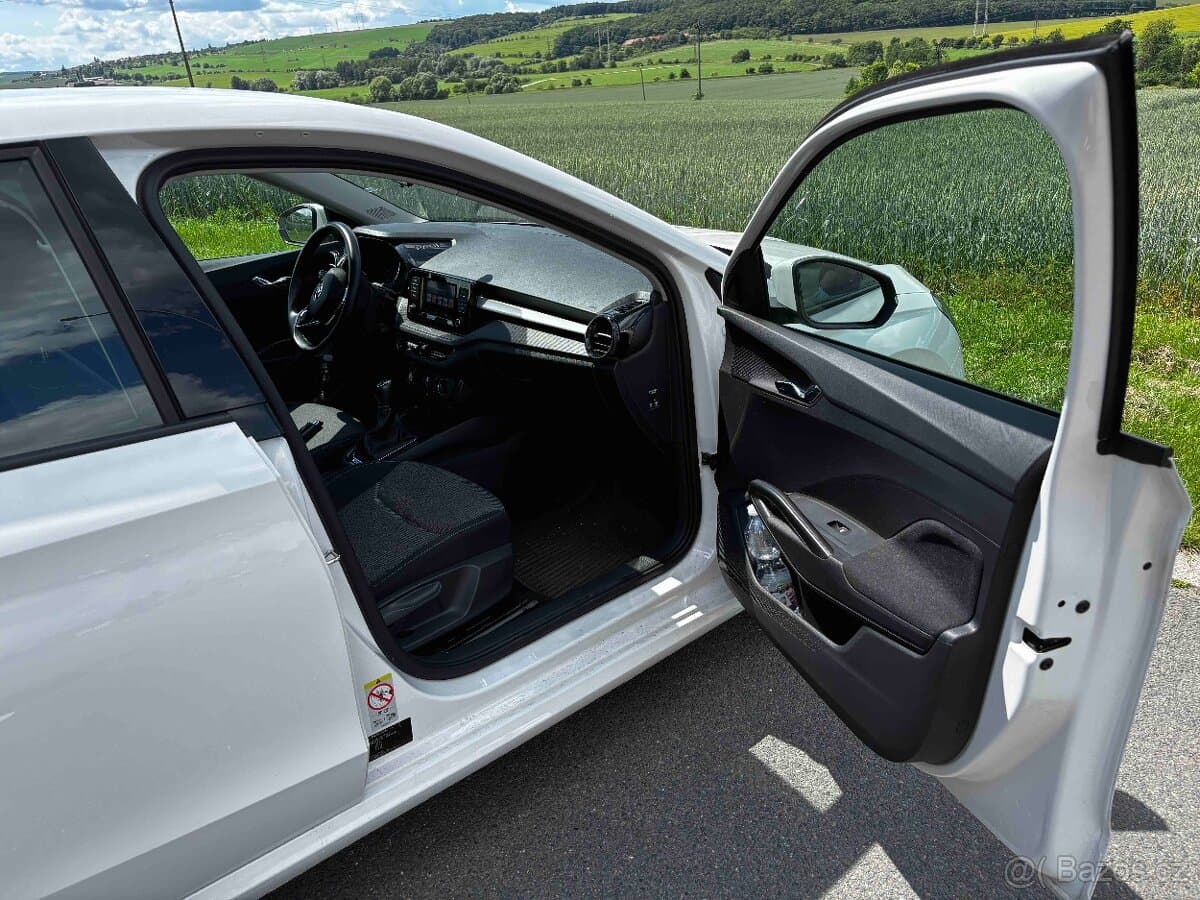 2022 Škoda FABIA - 5