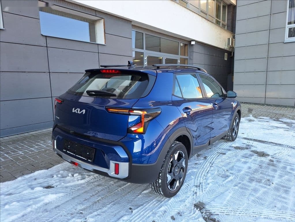 2025 Kia STONIC - 5