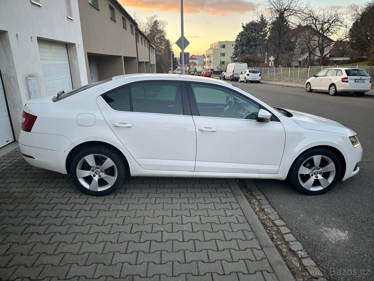 2018 Škoda OCTAVIA - 5