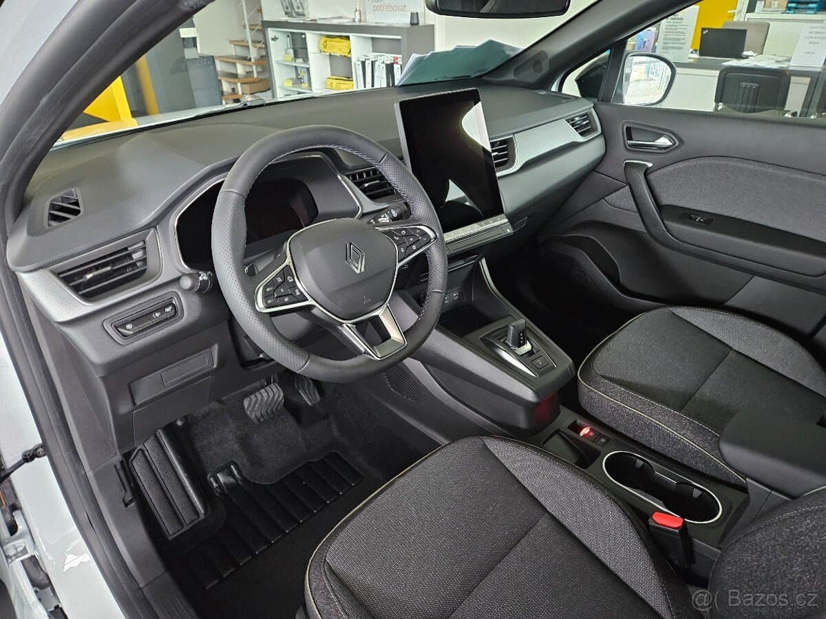 2025 Renault CAPTUR - 5