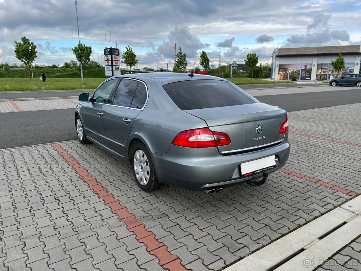 2009 Škoda SUPERB - 5