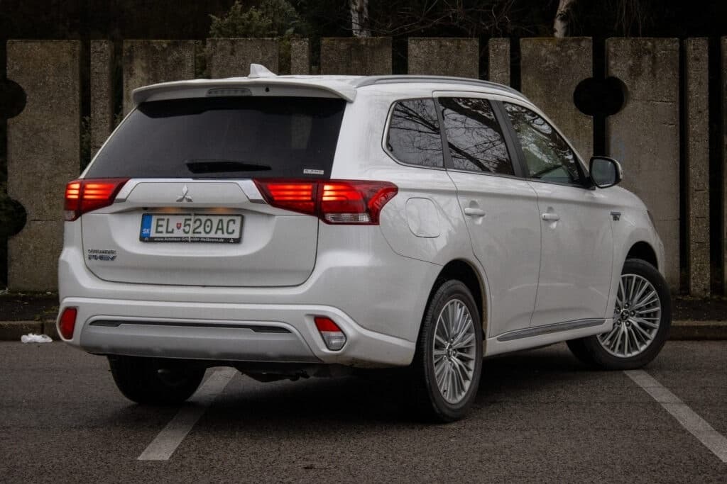 2021 Mitsubishi OUTLANDER - 5