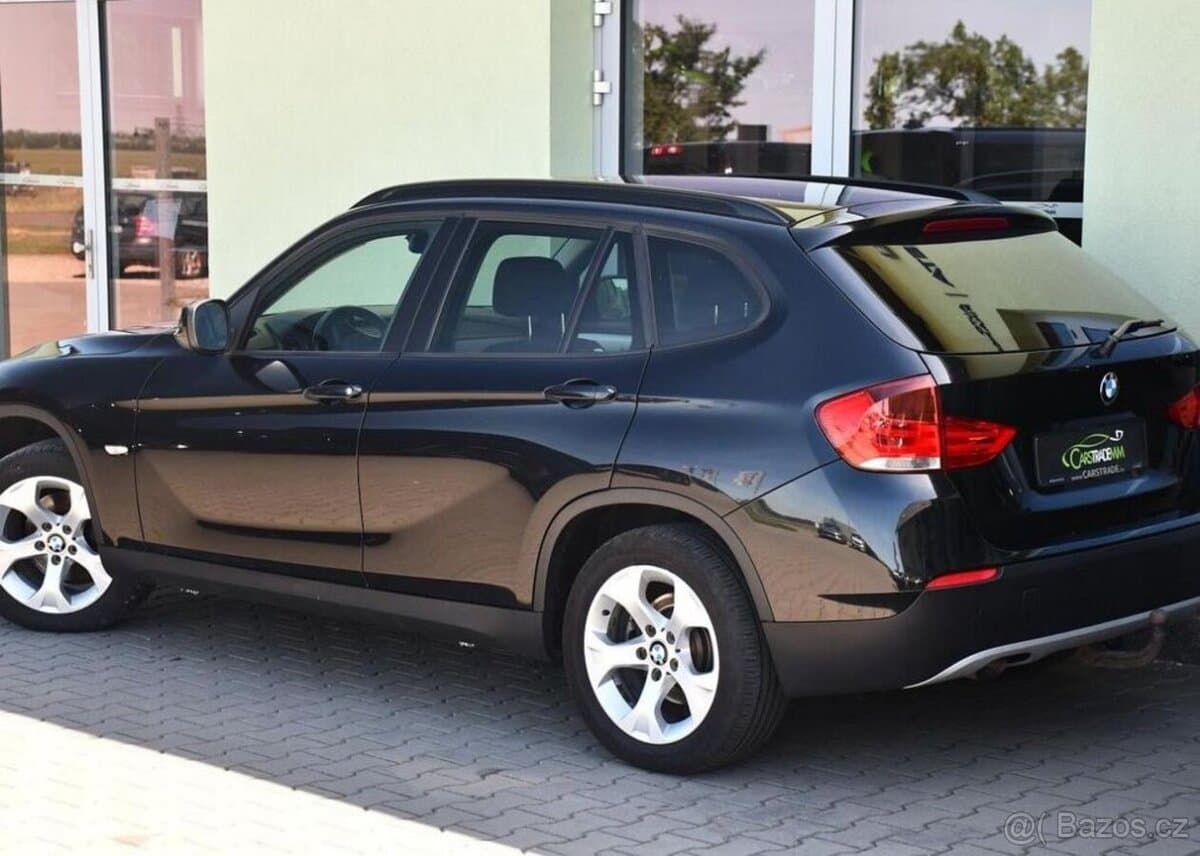 2011 BMW X1 - 5